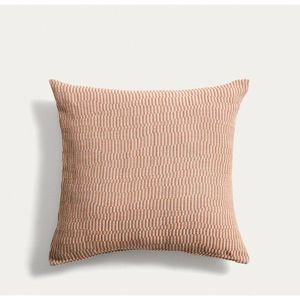Žakárová obliečka na vankúš 50x50 cm Nerel – Kave Home vyobraziť