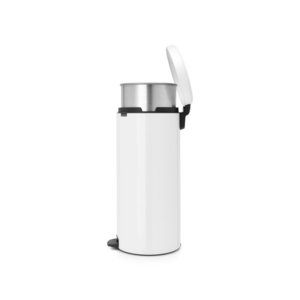 Biely pedálový oceľový odpadkový kôš 30 l NewIcon – Brabantia vyobraziť