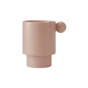 Svetloružový porcelánový hrnček Inka – OYOY Living Design vyobraziť