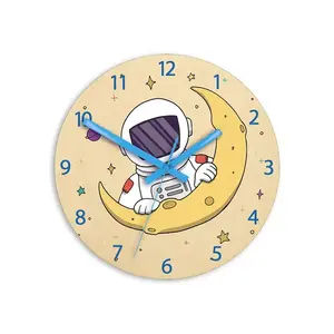 Detské nástenné hodiny Ami Astronaut 30 cm viacfarebné vyobraziť