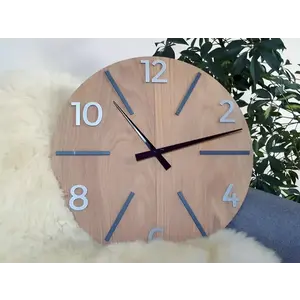 Drevené nástenné hodiny Aksel 60 cm dub prírodný/čierny/šedý vyobraziť
