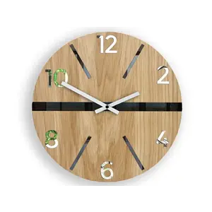 Drevené nástenné hodiny King 33, 5 cm dub prírodný vyobraziť