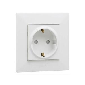 Legrand - Domová zásuvka SCHUKO 250 V / 16 A s rámikom NILOE STEP biela LR0060+LR0115 vyobraziť