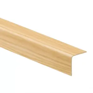 Uholník 30x30 borovica 2.75m vyobraziť