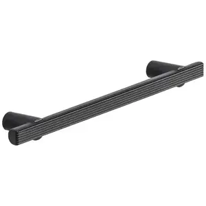 Úchytka Ray 168 mm čierna mat vyobraziť