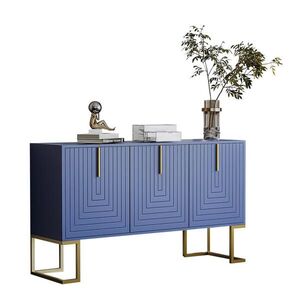 Modfu KOMODA z MDF 138x40x80, 5 cm tmavomodrá s 3 dverami, nastaviteľnými policami a kovovou podnožou s U-textúrou vyobraziť