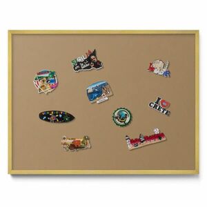 TULUP MAGNETICKÁ TABUĽA 80x60 cm zlatý rám – Púdrová ružovo-béžová farba vyobraziť