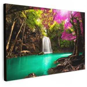 MuchoWow OBRAZ NA PLÁTNE Vodopád s farebnými kvetmi a stromami - Príroda - Džungľa 120x80 cm vyobraziť