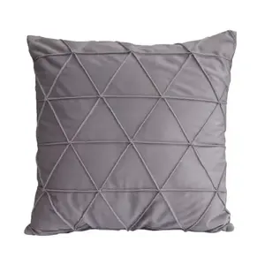Dekoratívny vankúš Vanessa 45x45 cm, strieborný% vyobraziť
