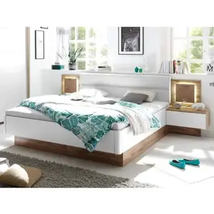 Posteľ s nočnými stolíkmi Capri 180x200 cm, dub wotan/biela% vyobraziť