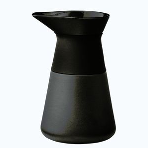 Čierna kameninová kanvička na mlieko 400 ml Theo – Stelton vyobraziť
